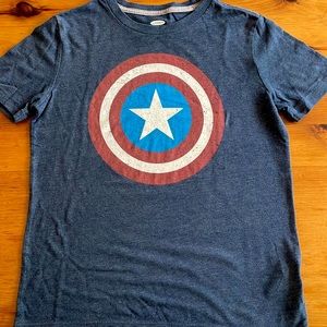 Medium (8) boys tee, rustic Marvel design